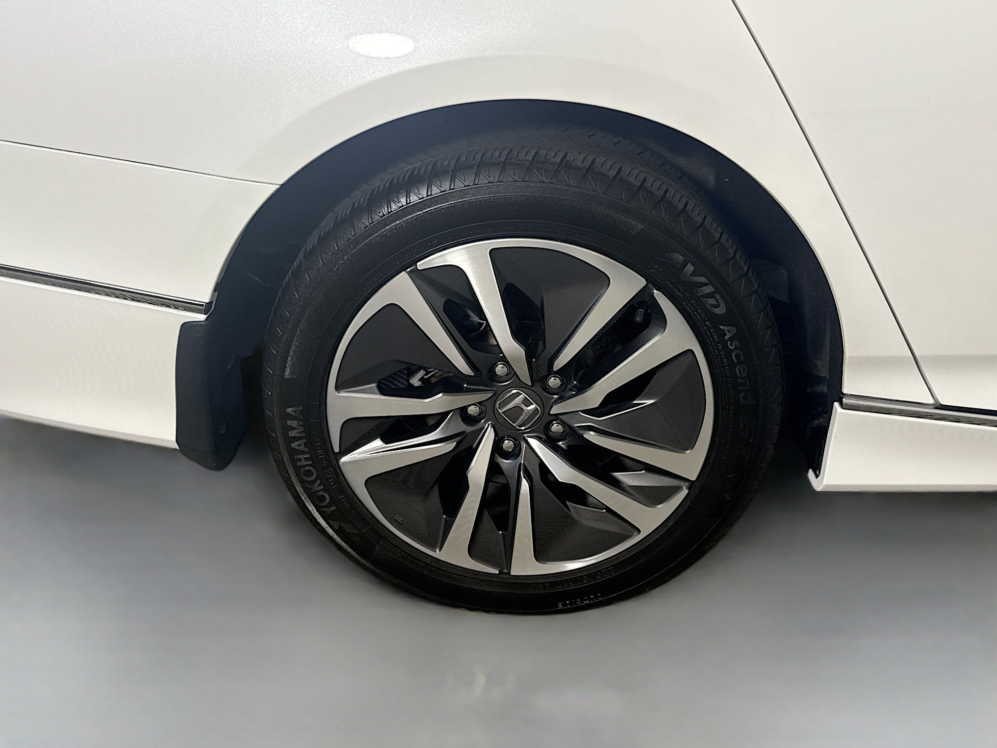 Used 2022 Honda Accord EX-L image 33