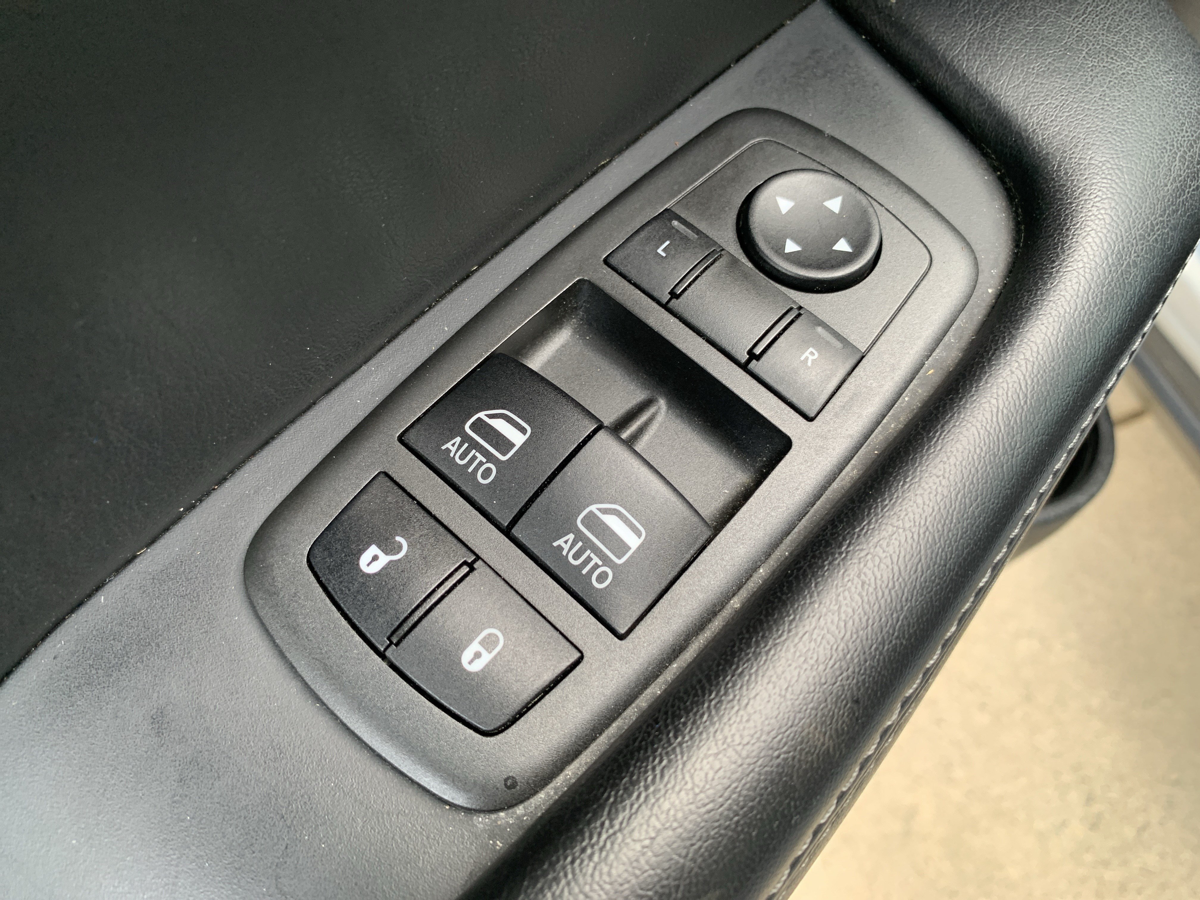 Used 2021 Dodge Challenger R/T Scat Pack RWD image 15