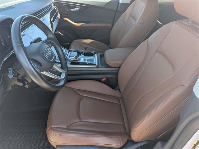 Used 2022 Audi Q8 Premium Plus w/ Premium Plus Package image 12