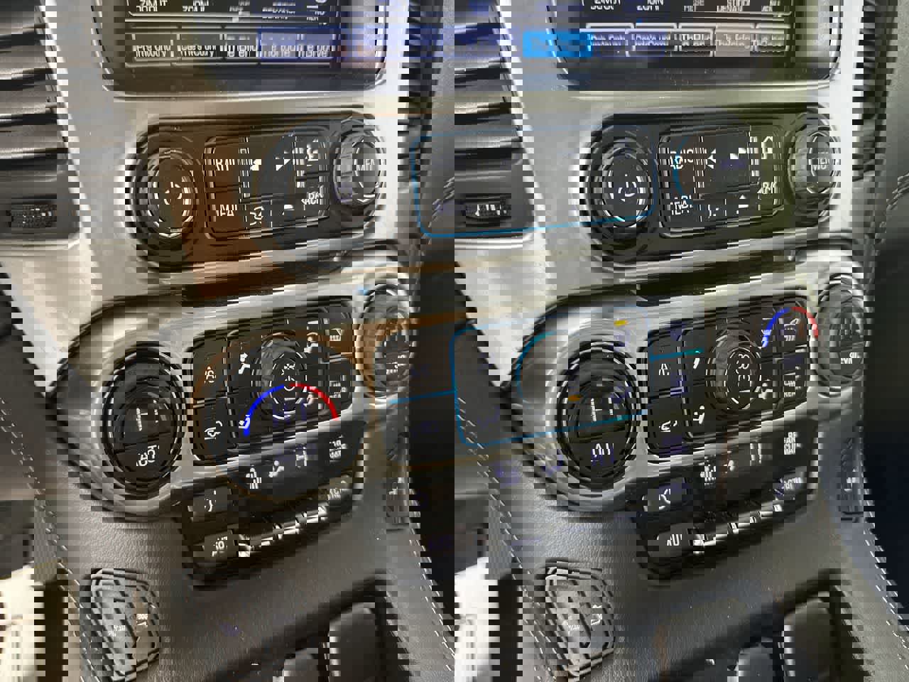 Used 2017 Chevrolet Tahoe LT image 19