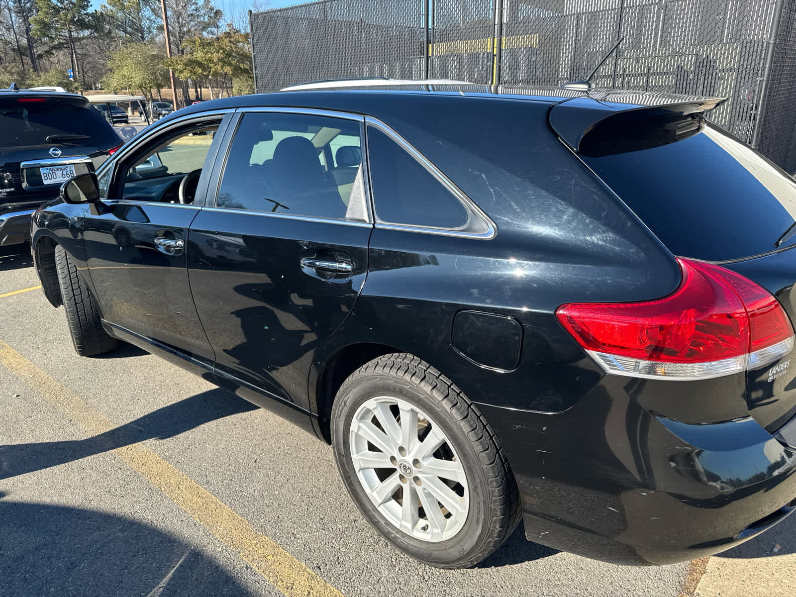 Used 2012 Toyota Venza XLE image 3