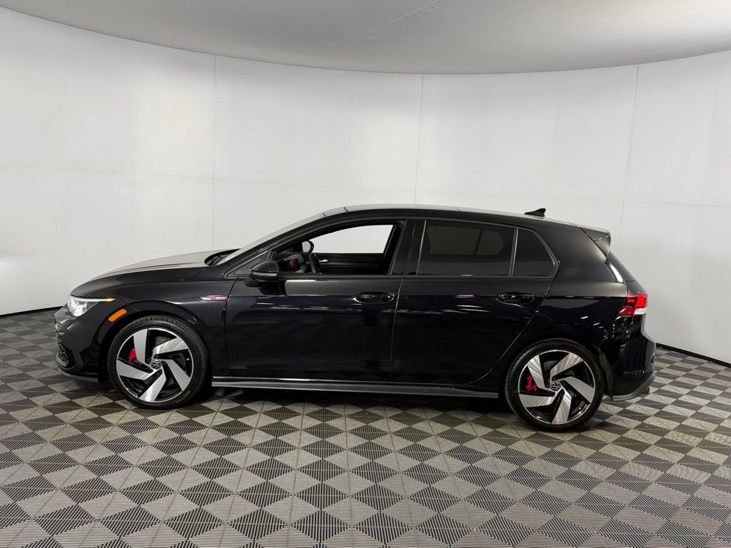 Used 2022 Volkswagen GTI SE image 9