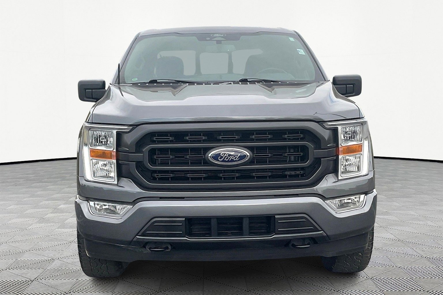 Used 2022 Ford F150 XLT w/ Equipment Group 301A Mid image 3