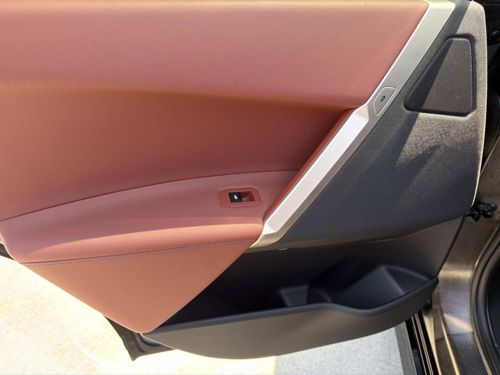 Certified 2023 BMW iX xDrive50 w/ Sport Package image 8