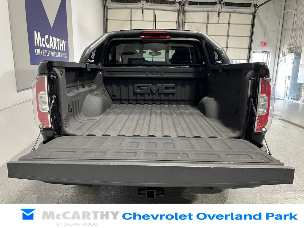 Used 2018 GMC Canyon SLE w/ Nightfall Edition AWD/4WD image 7