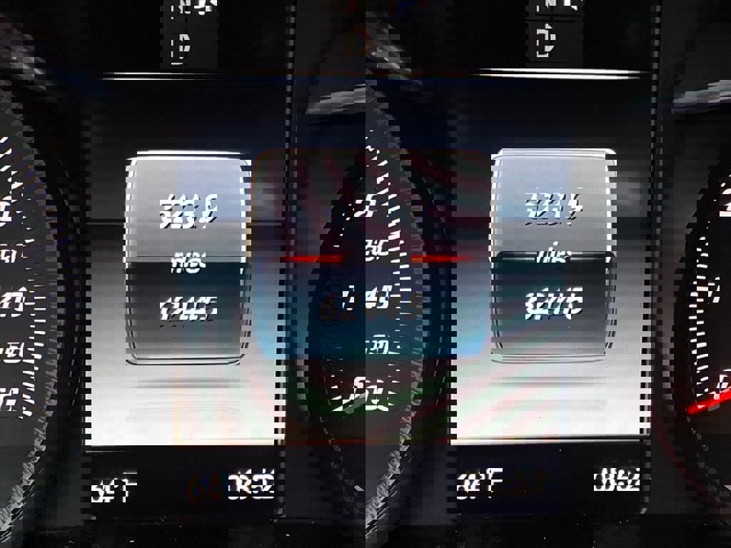 Used 2016 Mercedes-Benz C 300 4MATIC Sedan image 29