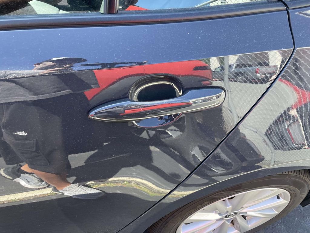 Used 2025 Toyota Corolla LE w/ LE Premium Package image 14