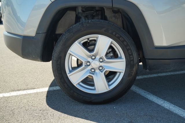 Used 2022 Jeep Compass Latitude w/ Convenience Group image 42