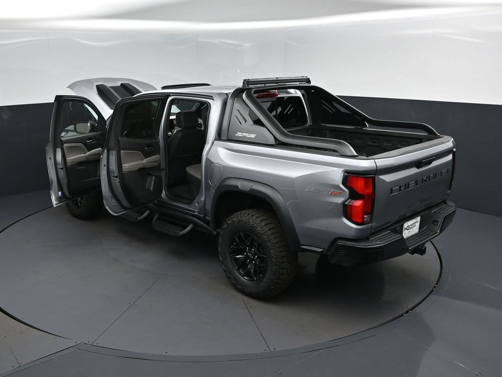 New 2026 Chevrolet Colorado ZR2 w/ Midnight Edition AWD/4WD image 49