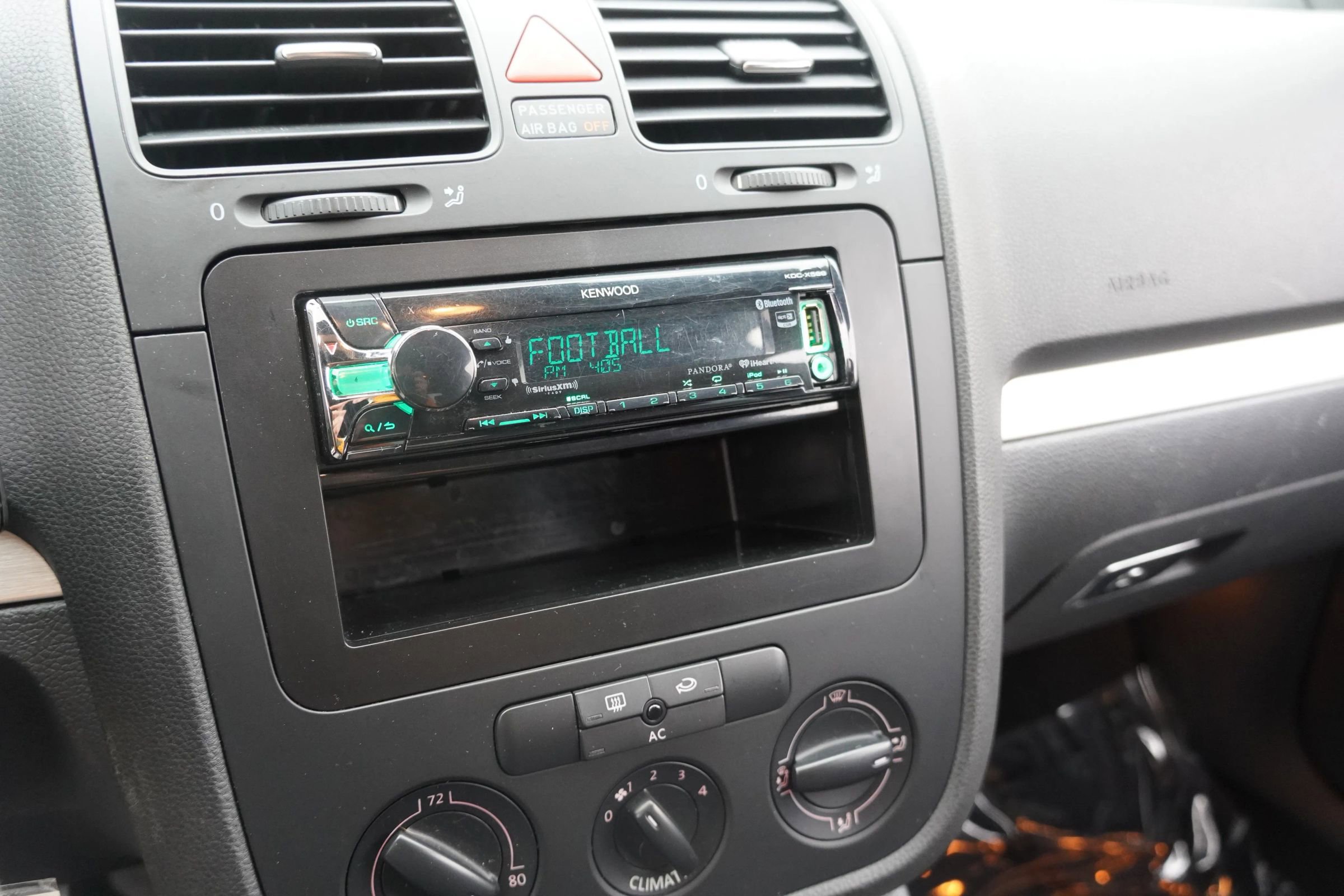 Used 2007 Volkswagen GTI 2.0T 2-Door image 7