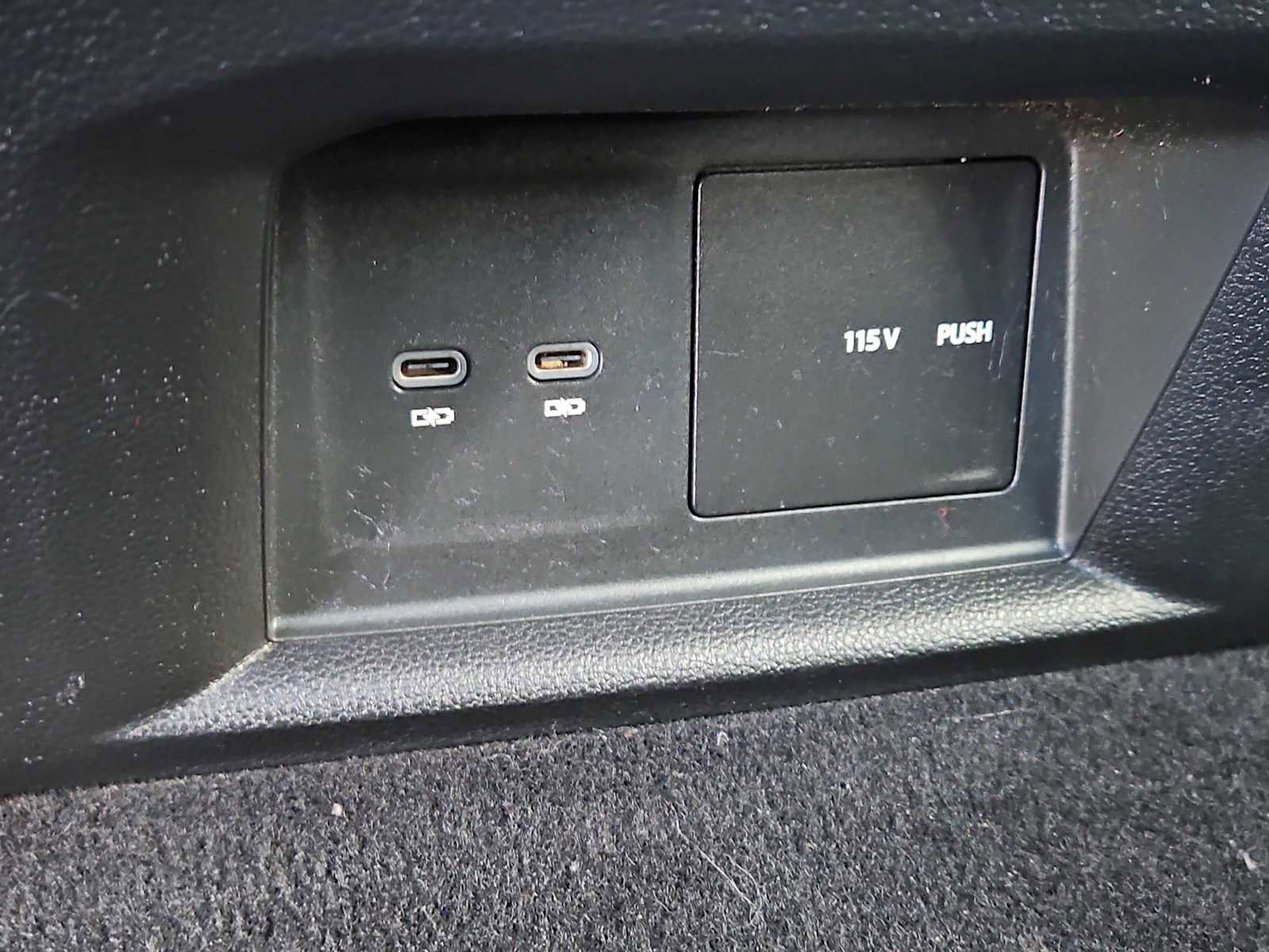 Used 2022 Volkswagen Atlas Cross Sport SEL AWD/4WD image 23