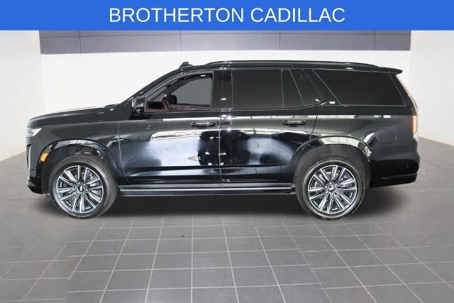 Certified 2024 Cadillac Escalade Sport Platinum w/ Heavy-Duty Trailer Package AWD/4WD image 2