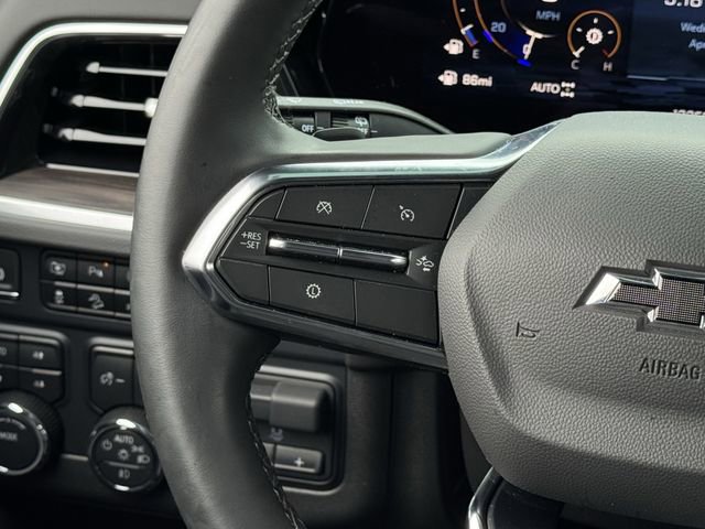 Used 2025 Chevrolet Tahoe Z71 w/ Comfort Package AWD/4WD image 14