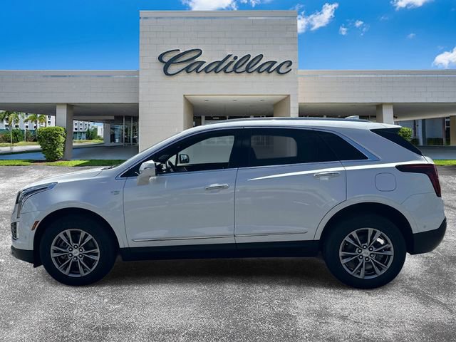 Certified 2022 Cadillac XT5 Premium Luxury w/ Technology Package FWD image 6