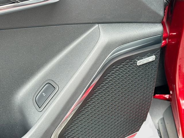 New 2025 Chevrolet Traverse LT w/ Enhanced Driving Package image 18