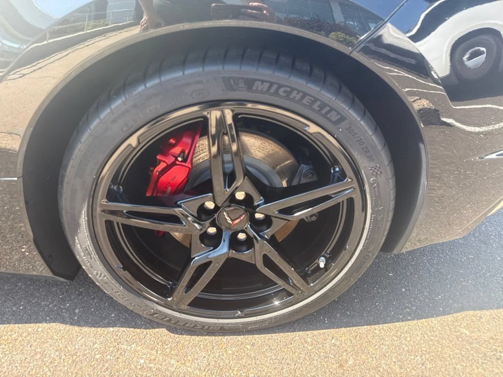 Used 2022 Chevrolet Corvette Stingray Premium Cpe w/ Z51 Performance Package RWD image 40