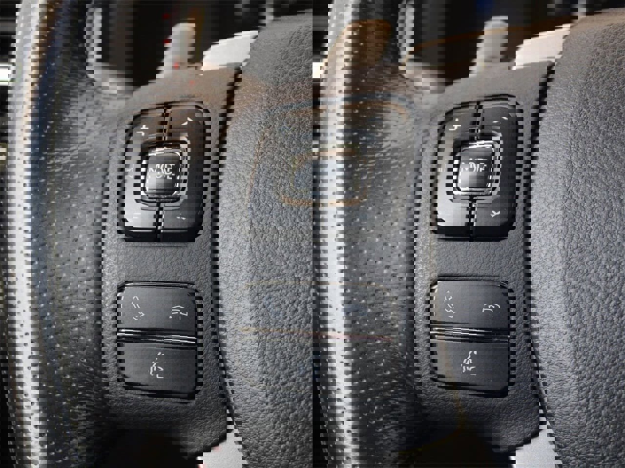 Used 2016 Lexus RC 200t image 24