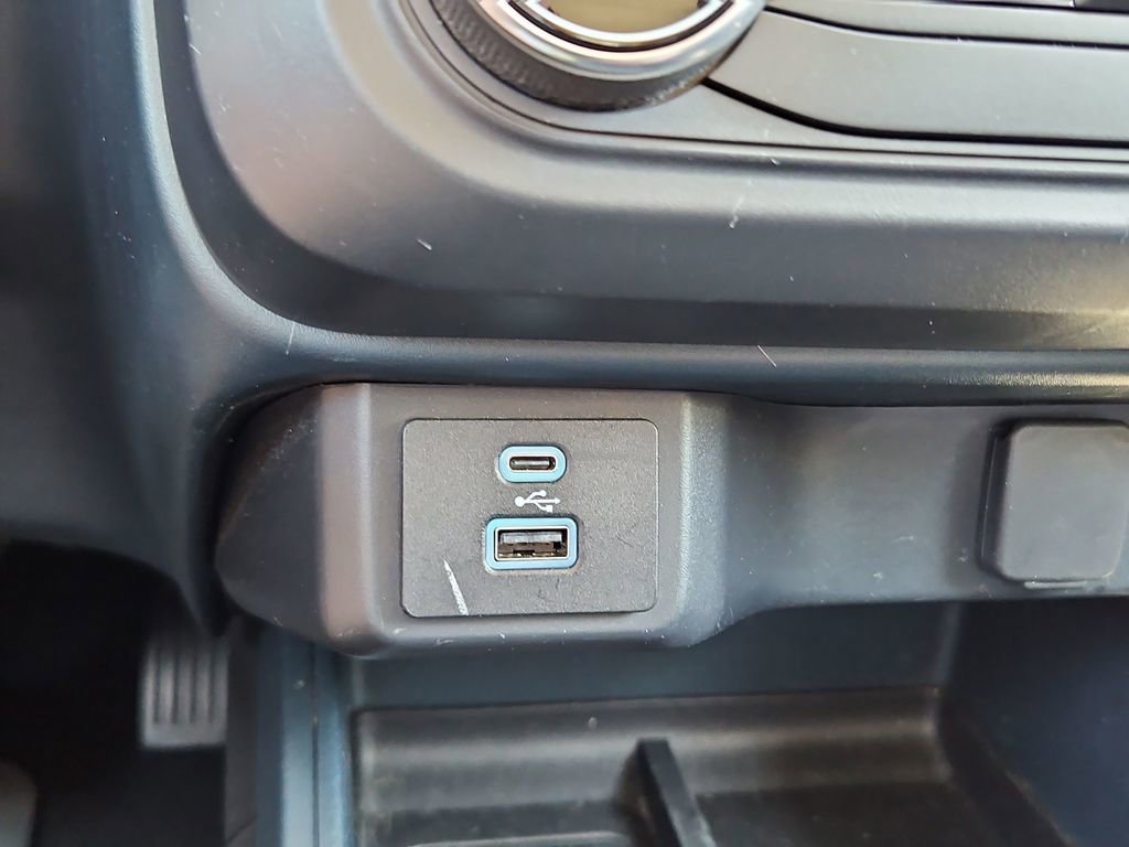 Used 2022 Ford Maverick XL w/ Equipment Group 100A Standard image 17