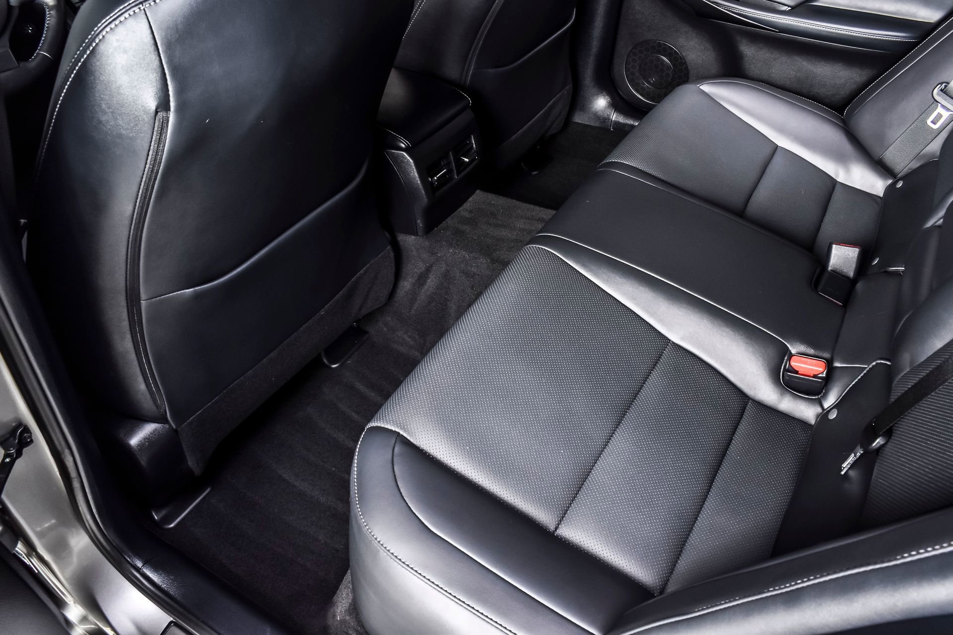 Used 2023 Lexus IS 300 w/ Premium Package RWD image 20