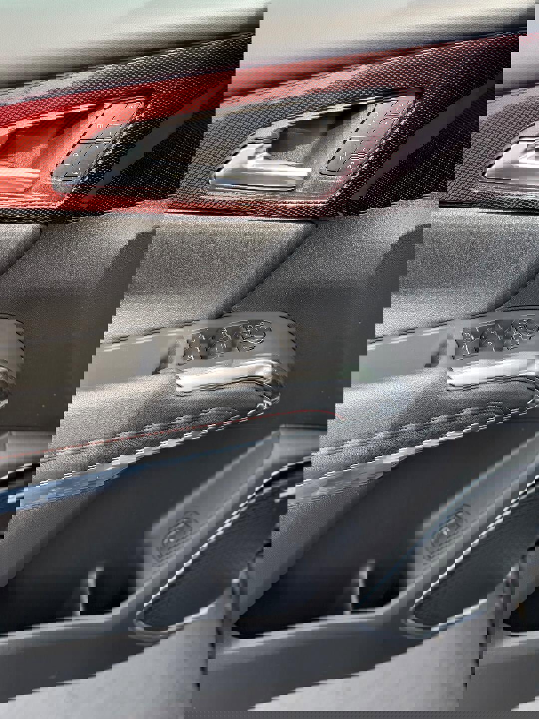 New 2026 Chevrolet Traverse RS FWD image 12