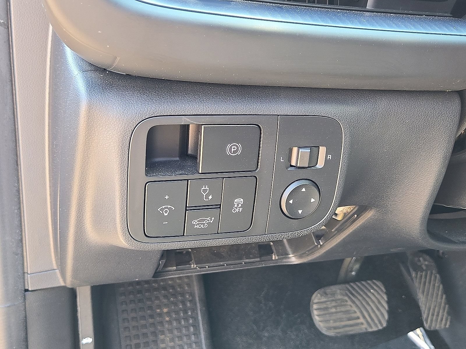 Used 2024 Hyundai Ioniq 6 SEL RWD image 23