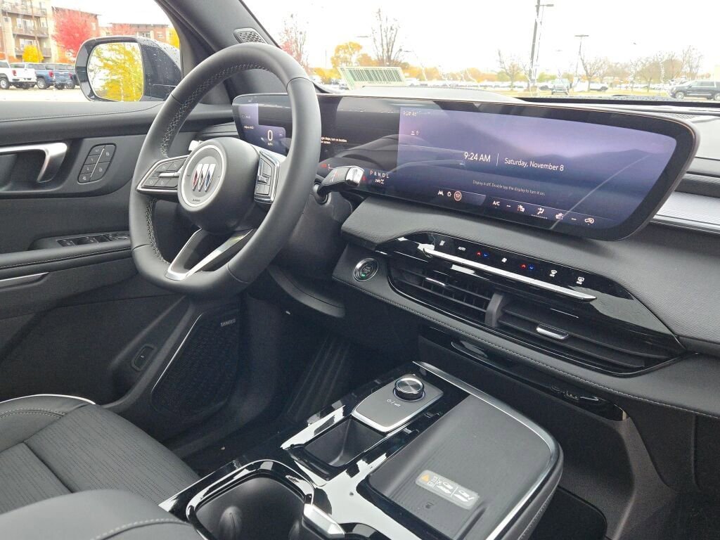 New 2026 Buick Enclave Sport Touring w/ Power Package image 9