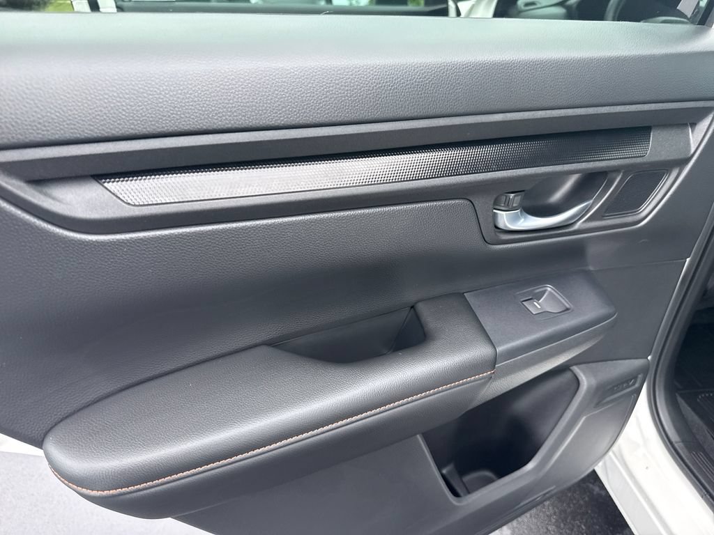 Certified 2026 Honda CR-V TrailSport image 17