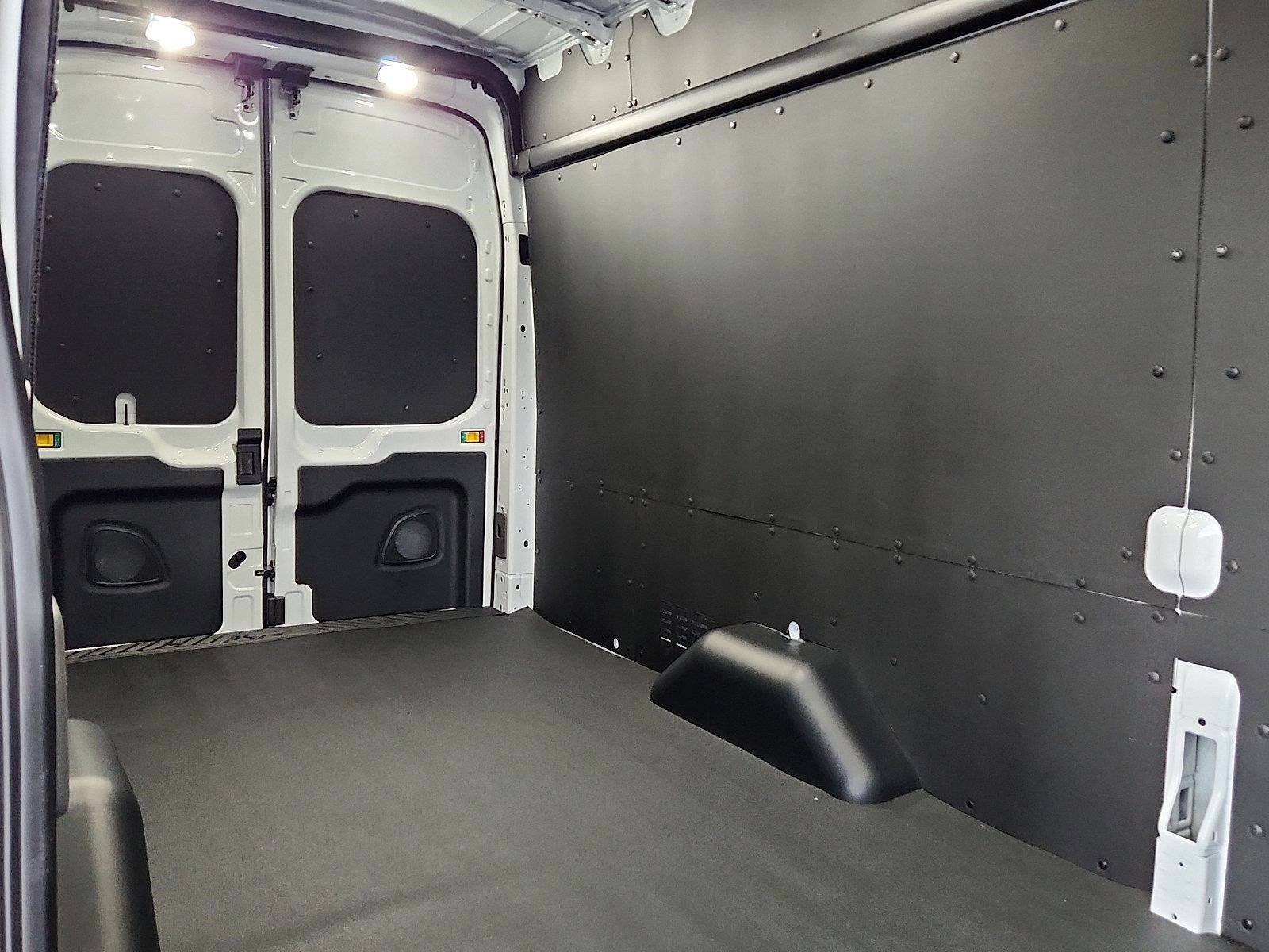New 2026 Ford Transit 350 148 High Roof Extended w/ Load Area Protection Package RWD image 17