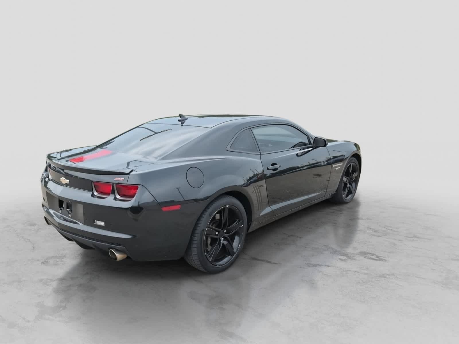 Used 2012 Chevrolet Camaro SS w/ 45th Anniversary Package RWD image 8
