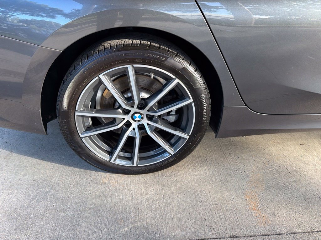 Used 2021 BMW 330e w/ Driving Assistance Package RWD image 23