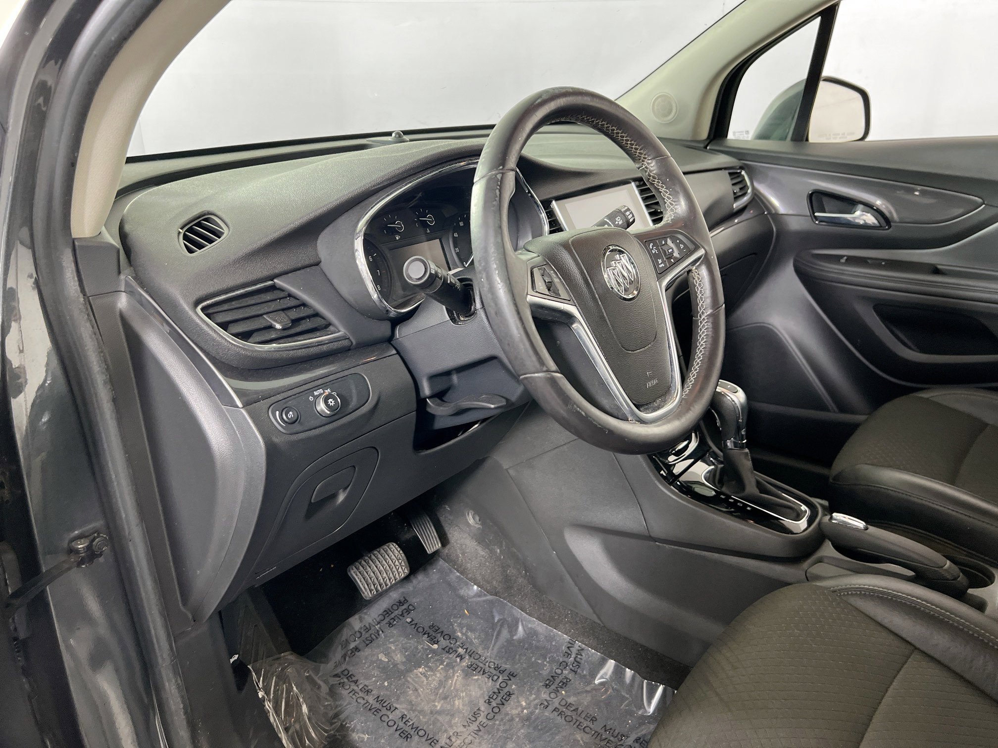 Used 2017 Buick Encore Preferred FWD image 9