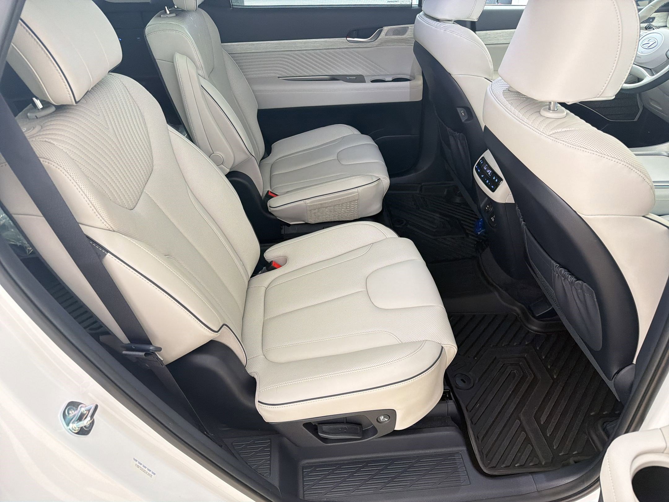 Used 2025 Hyundai Palisade Calligraphy AWD/4WD image 29