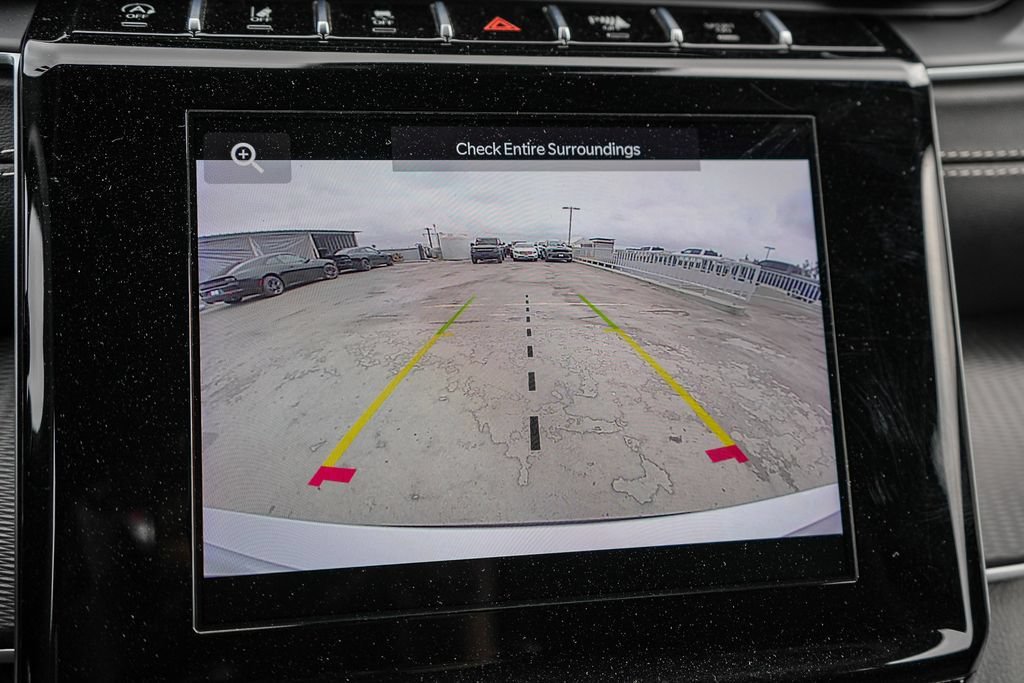 Used 2024 Jeep Grand Cherokee L Laredo AWD/4WD image 25