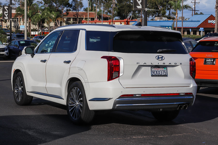Used 2023 Hyundai Palisade Calligraphy FWD image 6