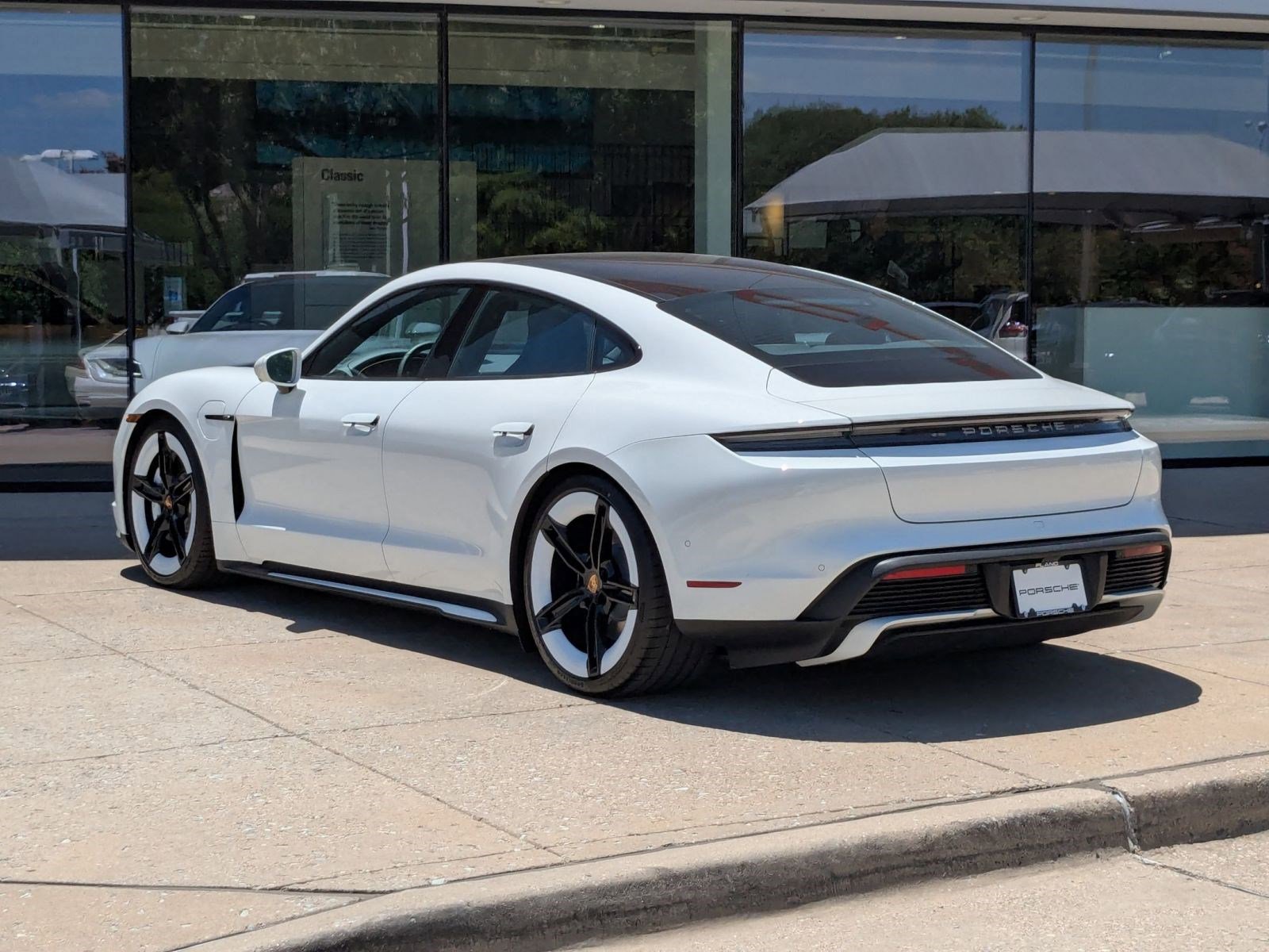 New 2025 Porsche Taycan image 3