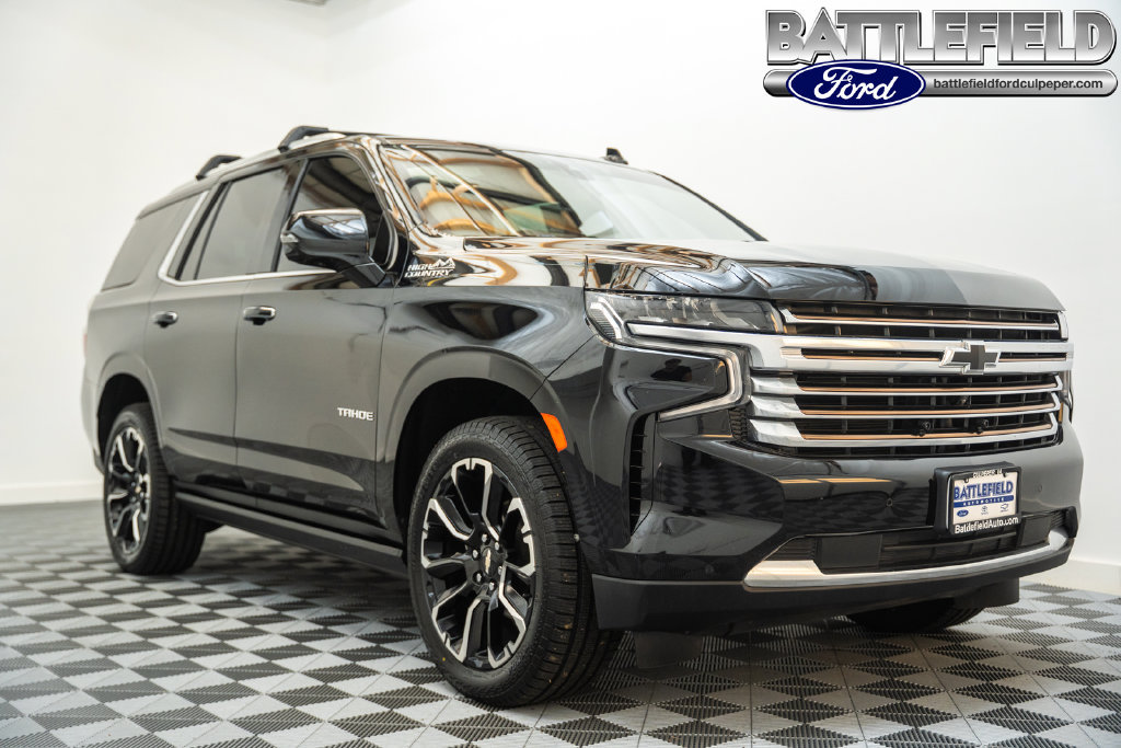 Used 2022 Chevrolet Tahoe High Country AWD/4WD image 1