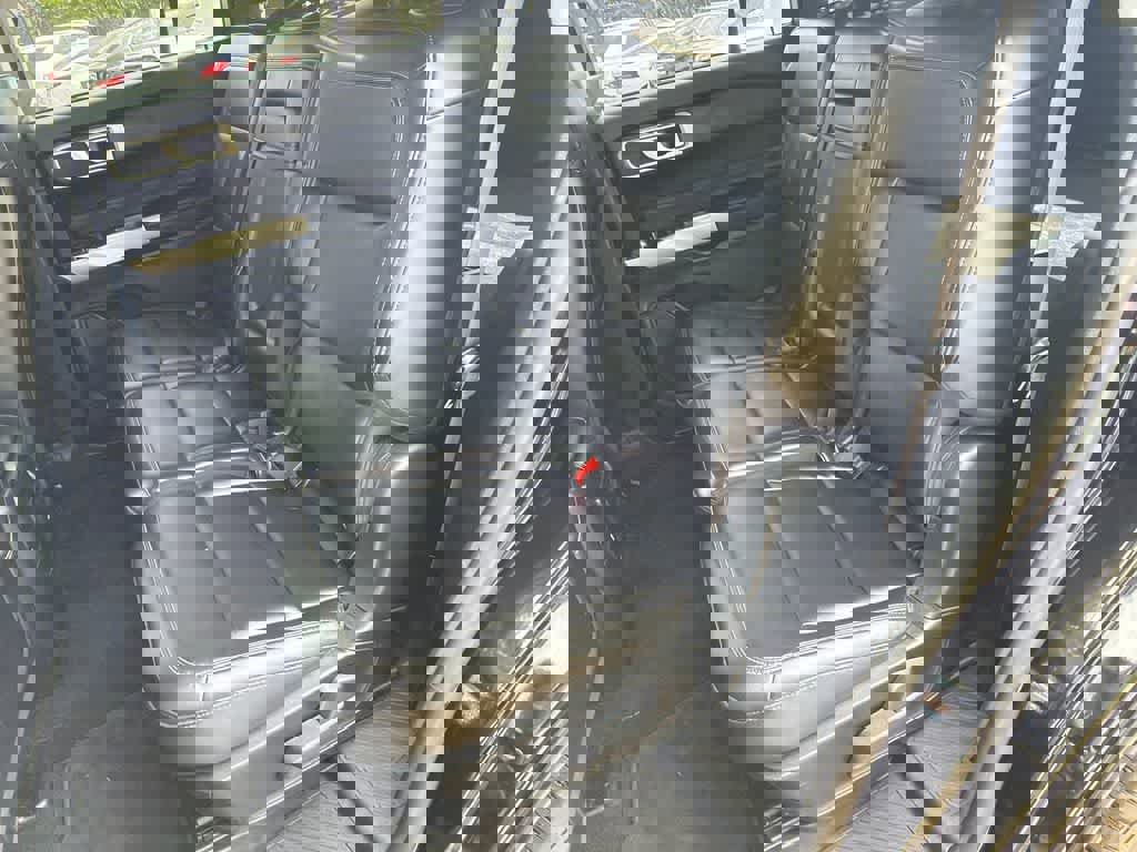 Used 2023 Ford Explorer XLT w/ Equipment Group 202A AWD/4WD image 17