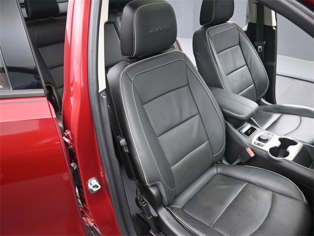 Used 2018 GMC Terrain Denali w/ Comfort Package image 19