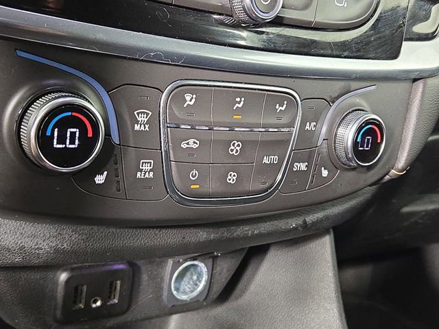 Used 2019 Chevrolet Traverse LT FWD image 20