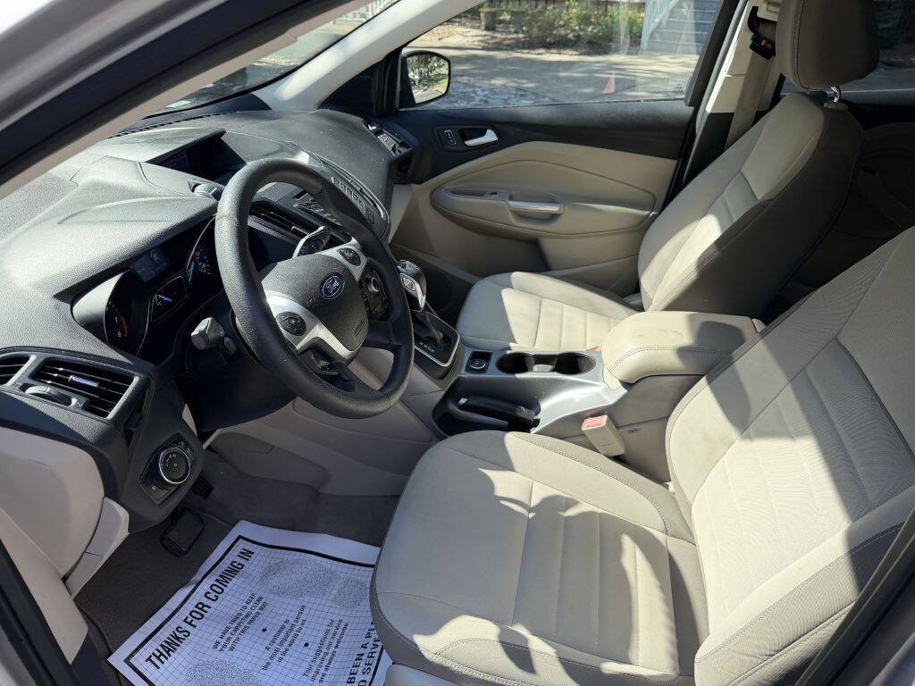 Used 2013 Ford Escape SE FWD image 12