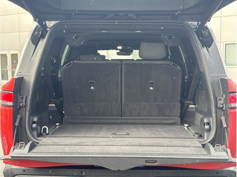 Used 2022 Rivian R1S Launch Edition image 25