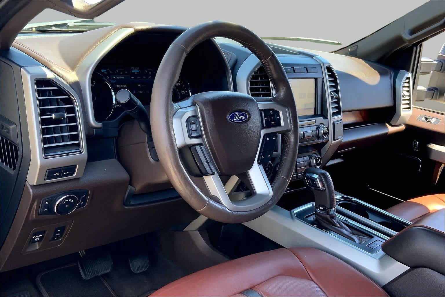 Used 2019 Ford F150 King Ranch w/ Equipment Group 601A Luxury AWD/4WD image 17