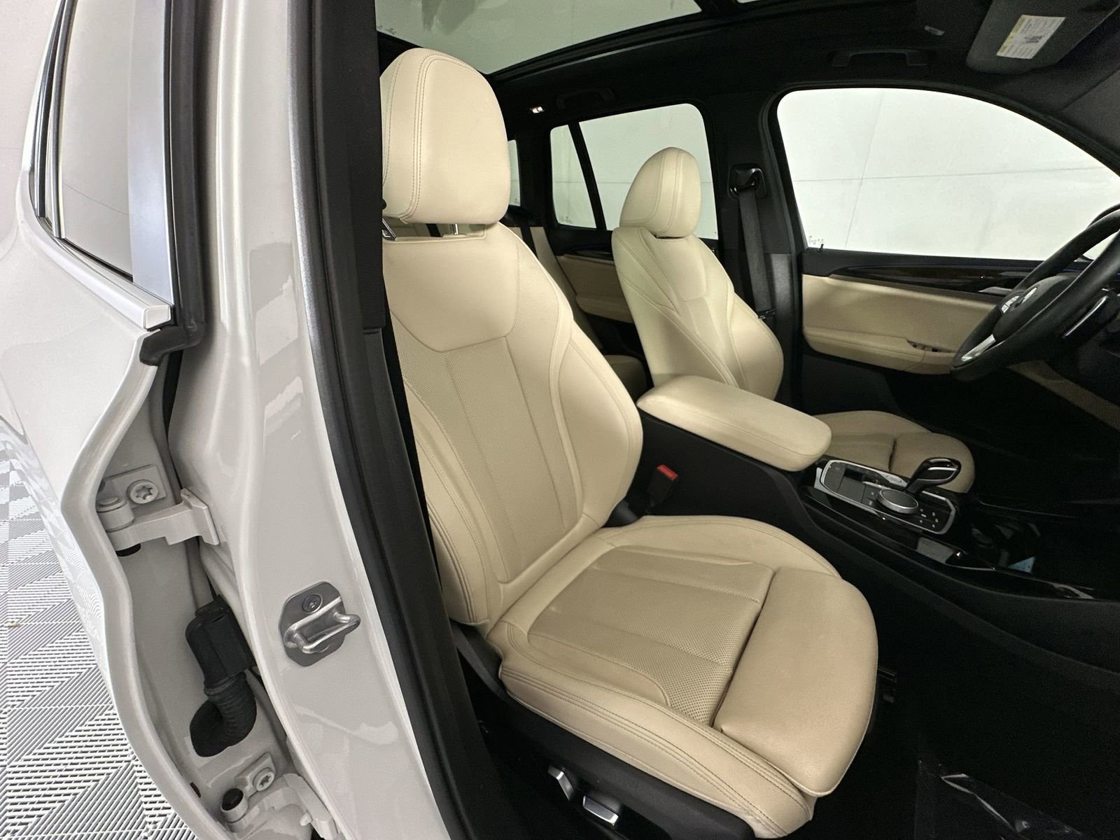 Used 2023 BMW X3 sDrive30i w/ Convenience Package RWD image 27