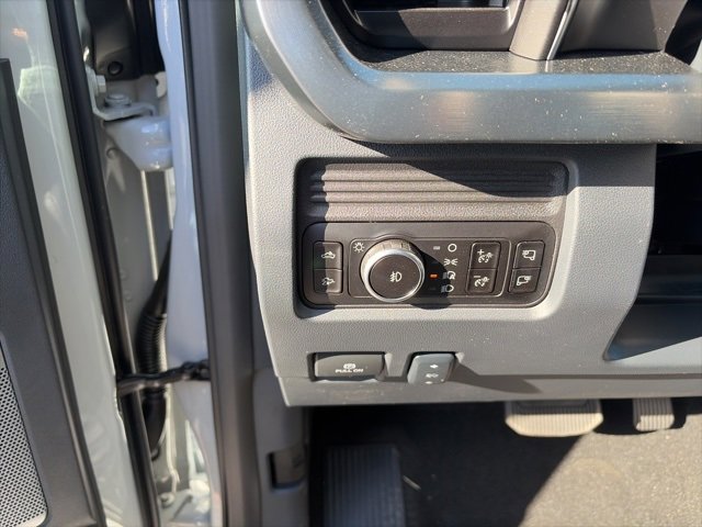 New 2026 Ford F250 Lariat image 19