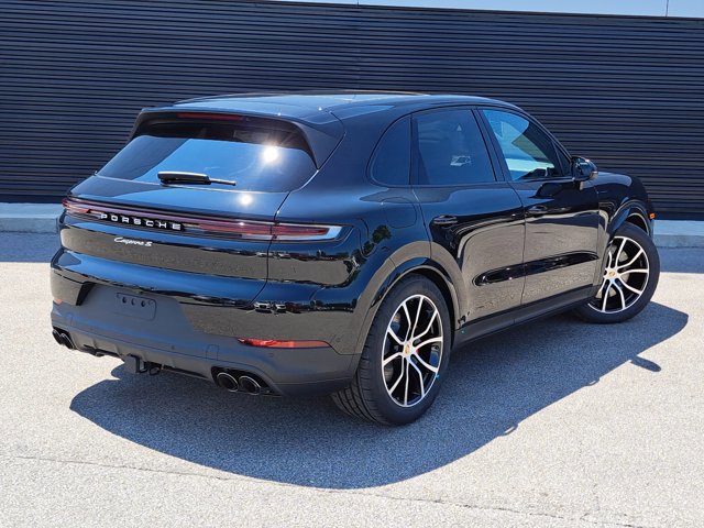 New 2025 Porsche Cayenne S image 7