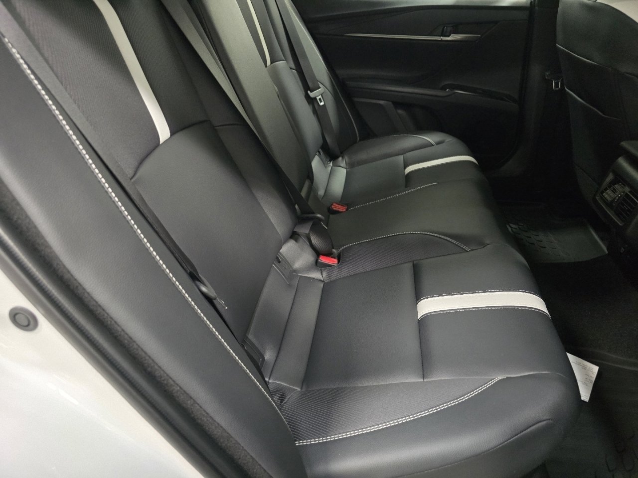 New 2026 Toyota Camry Hybrid image 21