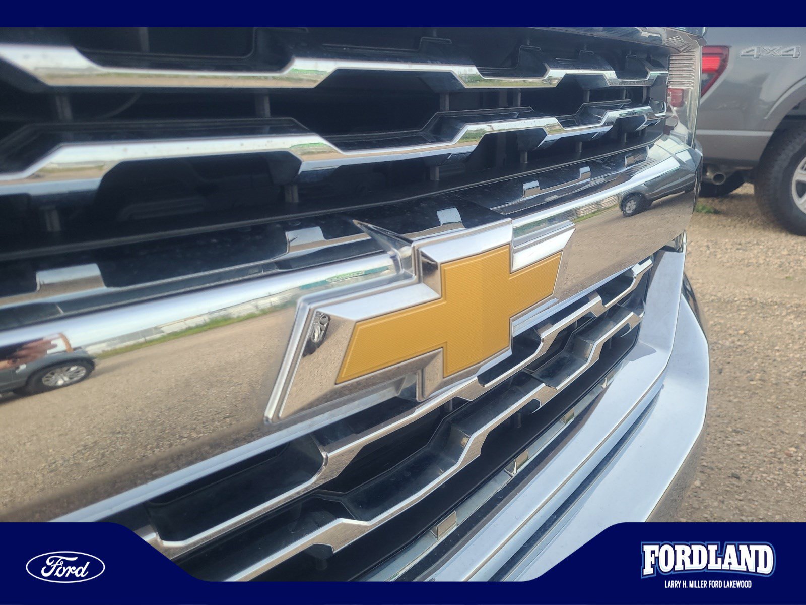 Used 2018 Chevrolet Silverado 1500 LTZ AWD/4WD image 23