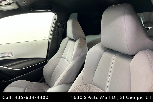 Used 2025 Toyota Corolla SE image 16