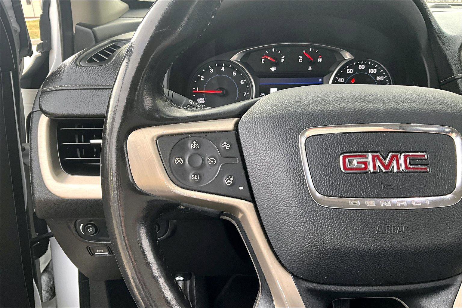 Used 2020 GMC Terrain Denali w/ GMC Pro Grade Package image 19