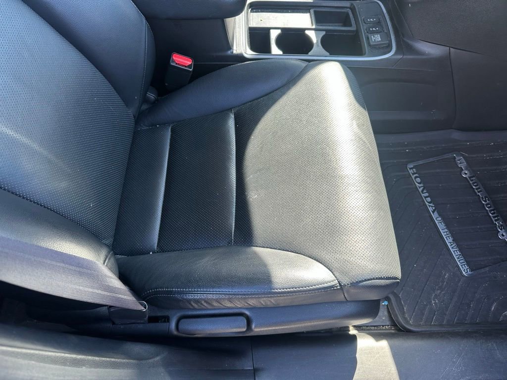 Used 2015 Honda CR-V Touring image 18